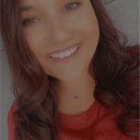 Katie Petrie's Instagram, Twitter & Facebook