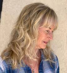 If you place an order for a sample swatch, you will receive a small lock of hair that is dyed perfectly to reflect the colors we offer in our full sets. 30 Hottest Hair Colors For Women Over 50 Trendy In 2020 Hair Adviser