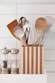 How To Make A Wood Striped Utensil Holder A Beautiful Mess Utensils Holder Diy Diy Utensils Kitchen Utensil Holder