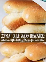 If You Love Buttery Garlic Breadsticks Then You Will Swoon For This Copycat Olive Garden Breadsticks Recipe Olive Garden Breadsticks Recipes Homemade Recipes