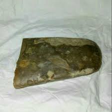 Wrote by yulius eka agung seputra,se, st,msi 04.44. Jual Sold Out Batu Bertuah Mustika Gigi Petir Gigi Gledek Sepuh Berenergi Alami Item Langka Bkn Rough Bahan Batu Akik Permata Keris Atau Tombak Di Lapak Priyadi Gems N Antique Gallery