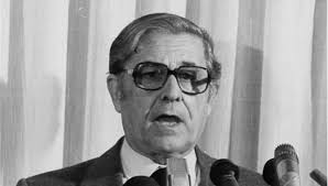 Έφυγε σήμερα σε ηλικία 86 ετών από την ζωή ο μεσσήνιος πρώην βουλευτής, υπουργός και δήμαρχος πύλου θανάσης φιλιππόπουλος. Pe8ane O Prwhn Ypoyrgos Toy Pasok Apostolos Lazarhs Nea Selida