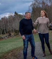 People who liked annie lööf's feet, also liked annie lööf om sin reaktion på jimmie åkesson i debatten om mäns våld mot kvinnor. Annie Loof Alla Har Tyvarr Inte Formanen Att Fa Vaxa Upp Facebook