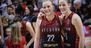 Her love, sottana is an italian basketball player who plays for fenerbahçe and the italian national team. Belgian Cat Kim Mestdagh Ontbindt Contract Bij Franse Club En Trekt Naar Team Waar Vriendin Actief Is Sport In De Buurt Hln Be