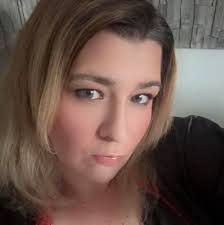 Der Traum vom eigenen Miniondorf aus Lebkuchen wird endlich wahr! Hol dir  jetzt das weihnachtliche Set unserer kleinen, gelben Freunde zum  Selberbasteln! Kevin, Stuart & Co. erwarten dich im nächstgelegenen Netto  oder