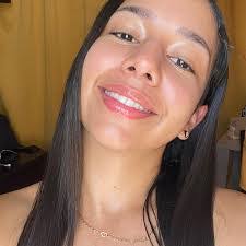 Miranda Luna's Instagram, Twitter & Facebook