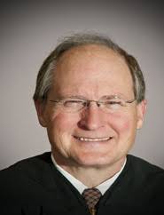 Mississippi Supreme Court Chief Justice Bill Waller announces retirement