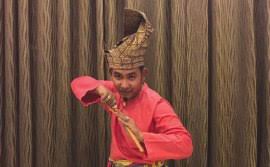 Cara buat tengkolok tanjak tak sampai 5 minit. Asal Dendam Tak Sudah
