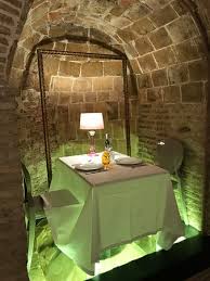 Groupon ha verificado que el cliente realmente visitó bodega de los secretos. Mesa Para Dos Picture Of Bodega De Los Secretos Madrid Tripadvisor