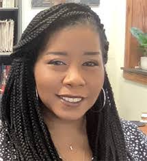 Denise Poe's Instagram, Twitter & Facebook