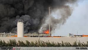 Ook de tekeningen van de kinderen in oldebroek zijn onderweg naar sinterklaas! Transport Online Zeer Grote Brand In Loods Vermeulen Groep In Hazerswoude Dorp Foto S