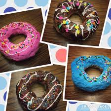 Park Art Smarties Gr 3 Pop Art Donut Sculptures Elementary Art Projects Art Lessons Elementary Donut Art