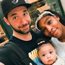 The tennis star and her new husband, alexis ohanian, exchanged vows on thursday, according to people magazine. Here S How Much Serena Williams And Her Husband Are Worth