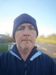 Declan Connolly (@declan_connolly)