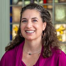 Kelley Norton's Instagram, Twitter & Facebook