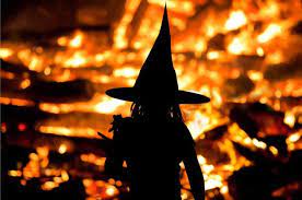 Filipojakubská noc je nocí, kdy prý zlé síly dokázaly vládnout ještě větší magickou silou než jindy. Paleni Carodejnic Sokolov Home Facebook