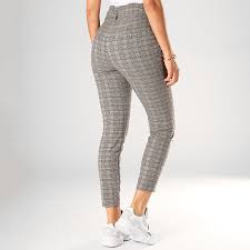 Vib's, profitez de conseils mode, de centaines de nouveautés et du meilleur de vos marques préférées ! Vero Moda Pantalon A Carreaux Femme Eva Paperbag Beige Gris Marron Laboutiqueofficielle Com