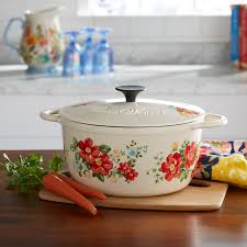 Free shipping on prime eligible orders. The Pioneer Woman Vintage Floral 5 Quart Dutch Oven Walmart Com Walmart Com