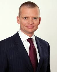 Axel Springer: Jan Bayer fordert "realistischere" Pressefusionskontrolle