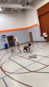 like for pt 2. no one was injured and everyone was 18 #fyp #foryou #laugh  #basketball #blindfoldchallenge #blindfoldbasketball
