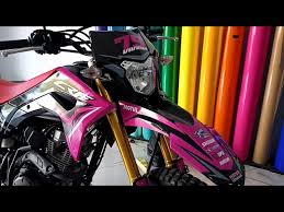 Mangatoon suami pilihan papa / mangatoon suami pil. Decal Crf 150l Pink Punya Cewek Cantik Youtube