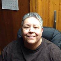 Laurie Ely's Instagram, Twitter & Facebook