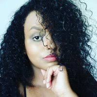 Selina (@thesallymanuel)