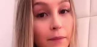 Carla díaz (born 19 july 1998) is a spanish actress. Carla Diaz Reports Her Disappointment With Carole Konka But Says The Outside Is Different