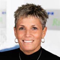 Lorie Mcdonald's Instagram, Twitter & Facebook