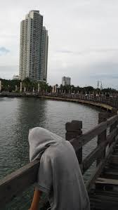 Di tengah hiruk pikuk ibu kota yang padat merayap. Pantai Karnaval Fotografi Perjalanan Pantai Estetika Kota