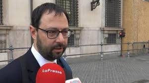 Il commento del grande risultato raggiunto questa notte dall'italia in europa. Lavoro Patuanelli Il Decreto Dignita Non Si Tocca Corriere Tv