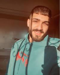 𝐊𝐀𝐑𝐀𝐌 𝐈𝐒𝐒𝐀(@karam_.issa) • Instagram 사진 및 동영상