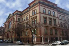 Jubileum alkalmából indult formabontó animációs filmsorozat, a showtime. Latogatasi Tilalmat Rendeltek El A Semmelweis Egyetem Ket Klinikajan