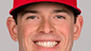 Padres re-sign Nick Solak to minor league deal