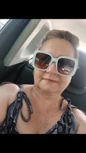 sabes de quien es el cumple hoyyyyyyy, de esta q esta aquí, gracias o Dios  por regalarme un año más de vida, y aunque no estén mis hijos a mi lado,  estaré al lado de la otra parte de mi vida de mi ...