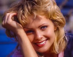 Izabella Scorupco Projects :: Photos, videos, logos, illustrations and  branding :: Behance