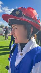 🏇 Leicester today 🏇 What a cracking run by Krista today, tried to make  all, just touched off by a head, by a Horse making it's Handicap debut,  both the front 2