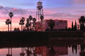 Ryde Hotel Sacramento Delta Sacramento Wedding Venues Sunday Champagne Buffet Brunch Special Events Favorite Places Sacramento Wedding Venues Sacramento