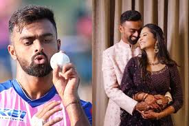 Jaydev unadkat to virender sehwag , unadkat to sehwag , delhi daredevils vs kings xi punjab, 45th match, 2 twitter reactions on jaydev unadkat's performance in 1st t20 of nidahas trophy. Cricketer Jaydev Unadkat Marries Fiance Rini Close People Attended The Event Onhike Latest News Bulletins