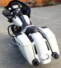 Pin By Dawn Sleeth On Harley Bikes And Stuff In 2021 Custom Motorcycles Harley Custom Bikes Harley Bikes