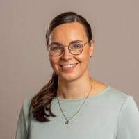 30+ "Julia Geer" profiles