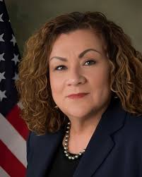 While 2L Jordan Ponce de León's experience in the Houston legal field led  her to South Texas Law, the strong support from her classmates, professors,  and staff made her feel she belonged.