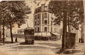 Rue De Paris Et Rue De Vincennes Tramway De L Est Parisien En Direction De Bondy Et La Gare De Gargan Vincennes Rue De Paris Paris
