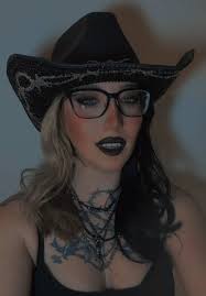 One of my favorite bands #statlerbrothers #classiccountrymusic  #yallternative #countrymusic #country #gothicwestern