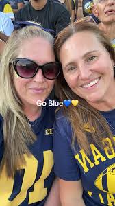 #collegefootball #thebighouse #uofm #michigan #wolverine  #itsgreattobeamichiganwolverine #goblue #michigangirl #fypage #fypシ゚viral  #fyppppppppppppppppppppppp #genxtiktokers