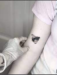 Realistic Bumblebee Tattoo Bumble Bee Tattoo Tattoos Bee Tattoo