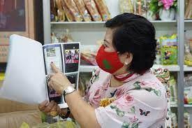 Một nữ doanh nhân kiện bà phương hằng đòi bồi thường 1.000 tỉ. Tchkiwb2nf806m