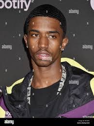 Jackson Combs's Instagram, Twitter & Facebook