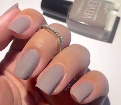 It's a good compromise between the soft square is easy to maintain on shorter nails and looks universally flattering on every finger use a gel polish or try acrylics for extra reinforcement. 57 Winter Nails Acrylic Short Square Options Apikhome Com