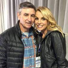 Britney spears' dad defends conservatorship as republicans call for congressional hearing. Britney Spears Lawyer Claims She S Afraid Of Father Jamie E Online Deutschland